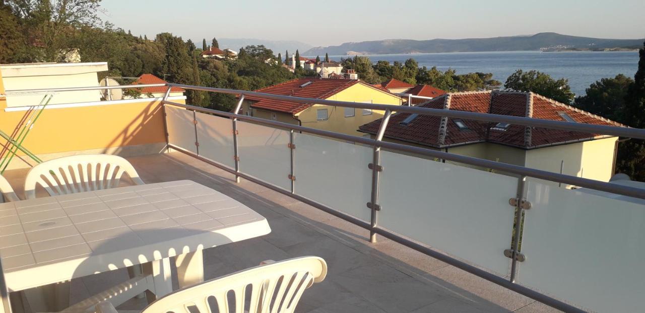 Vila Zdenka Apartmants Crikvenica Extérieur photo