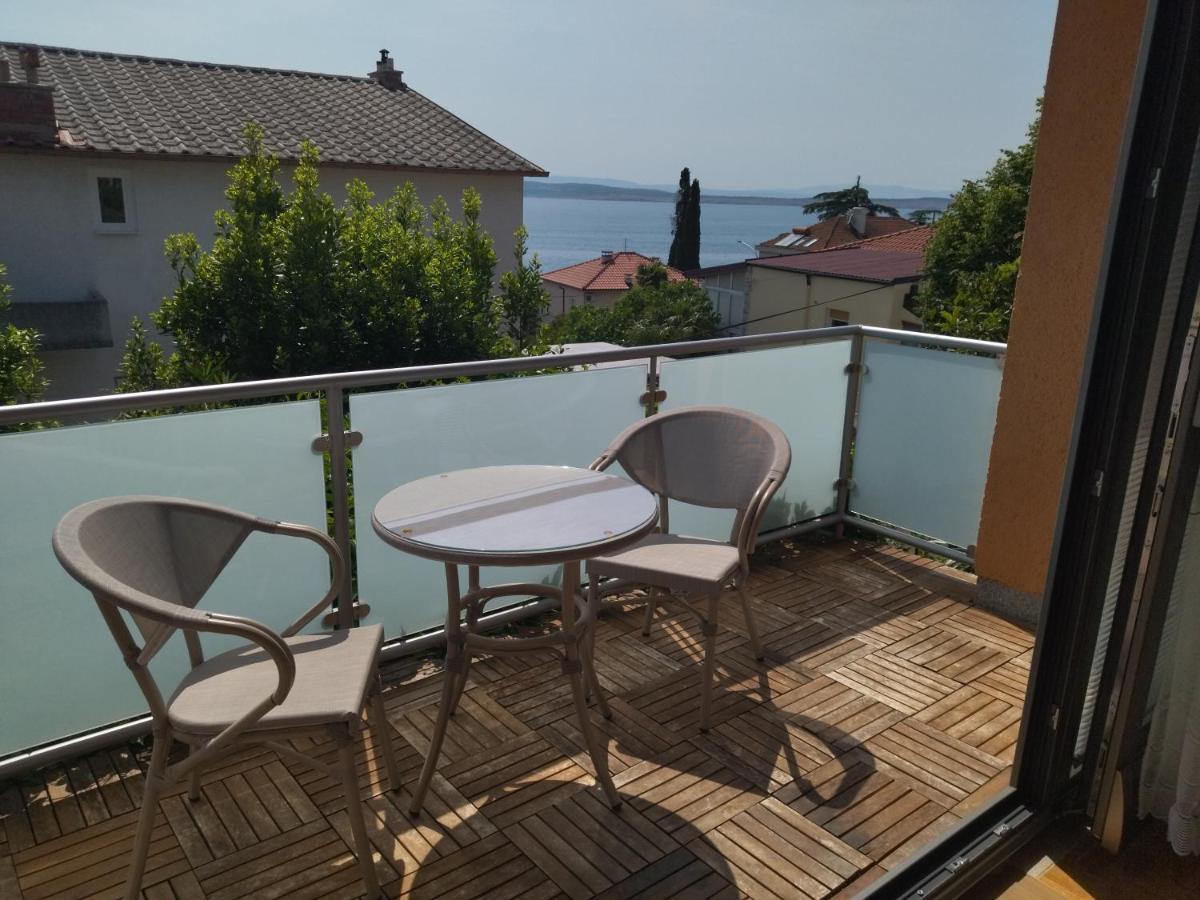 Vila Zdenka Apartmants Crikvenica Extérieur photo