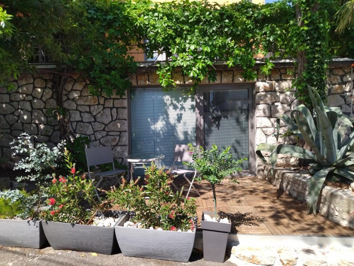 Vila Zdenka Apartmants Crikvenica Extérieur photo